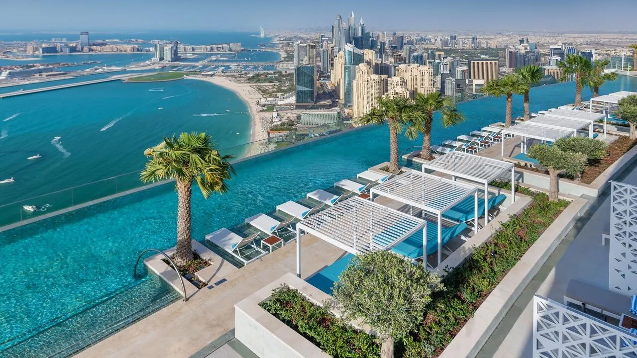 9 Reasons to Visit a Rooftop Pool & Lounge