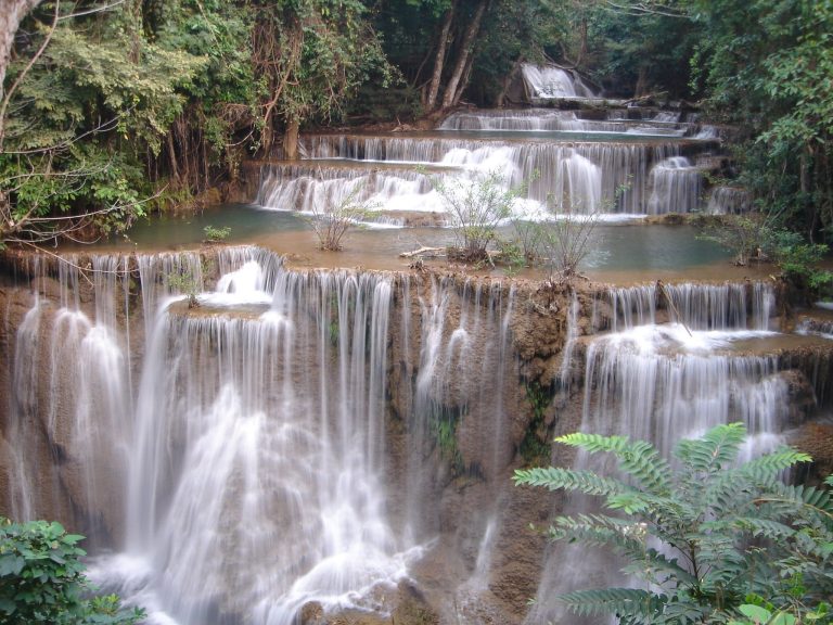 Explore Thailand’s Hidden Waterfalls and Majestic Landscapes for Adventurers